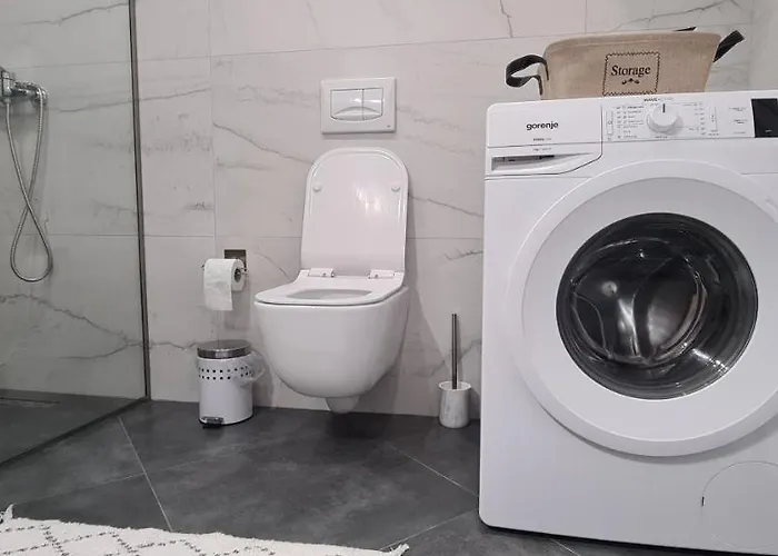 Ermar 2 Apartamento *