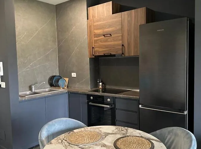 Ermar 2 Apartamento Golem (Tirana)